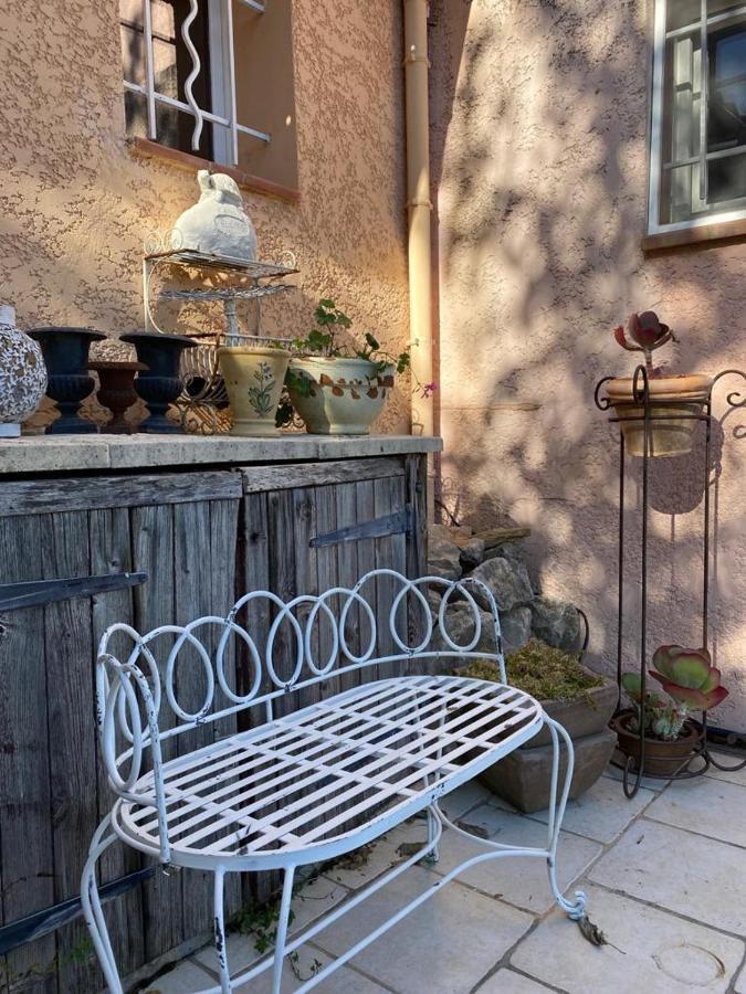 Bed and Breakfast L'Eveil En Provence Entrecasteaux Exterior foto