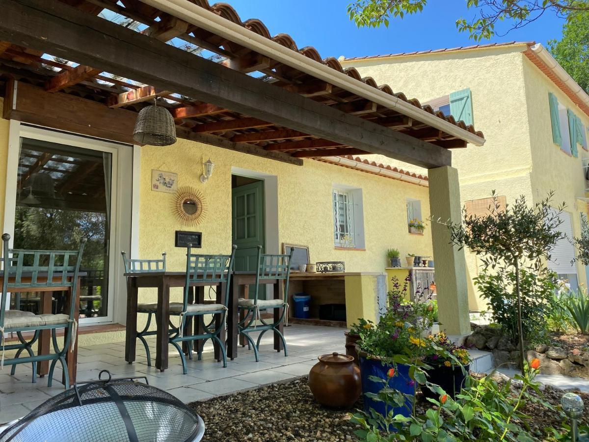 Bed and Breakfast L'Eveil En Provence Entrecasteaux Exterior foto