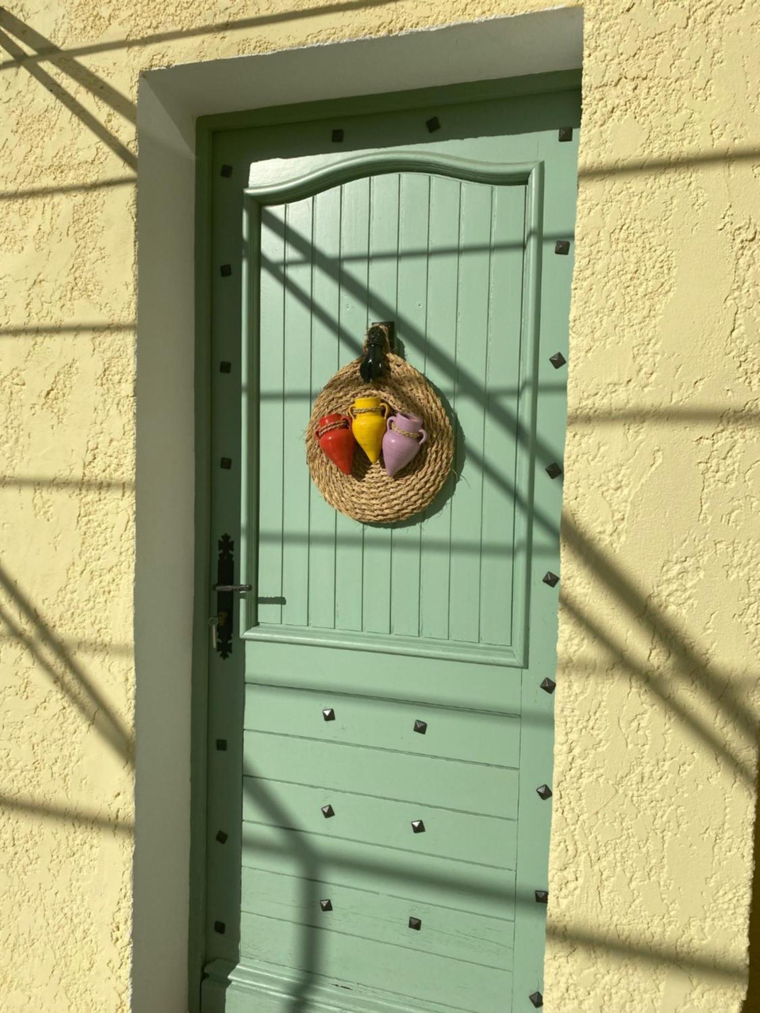 Bed and Breakfast L'Eveil En Provence Entrecasteaux Zimmer foto